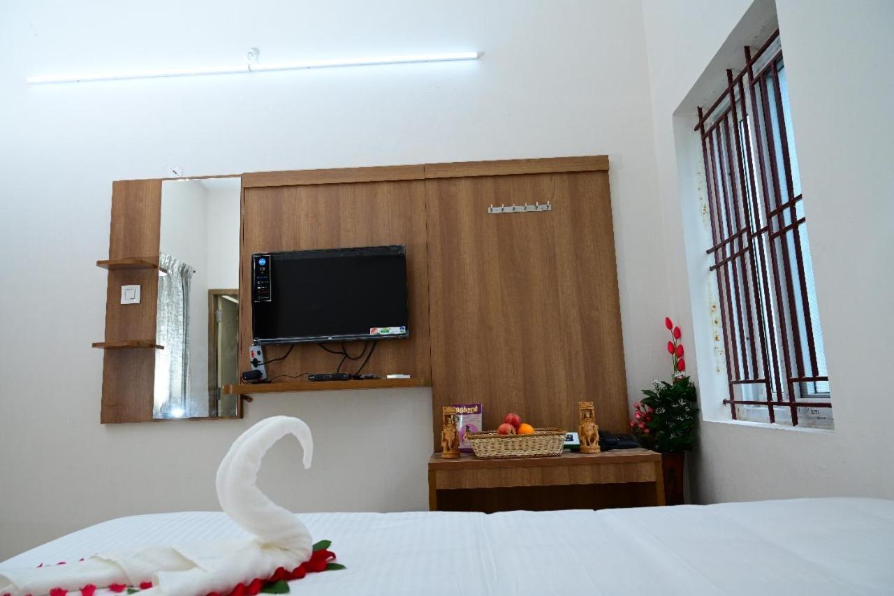 Hotel Geo Park Pudukkottai Dış mekan fotoğraf